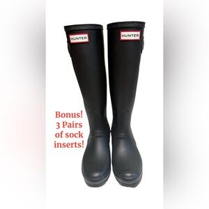 Hunter Black Rubber Boots Tall (3 PR FREE SOCKS)